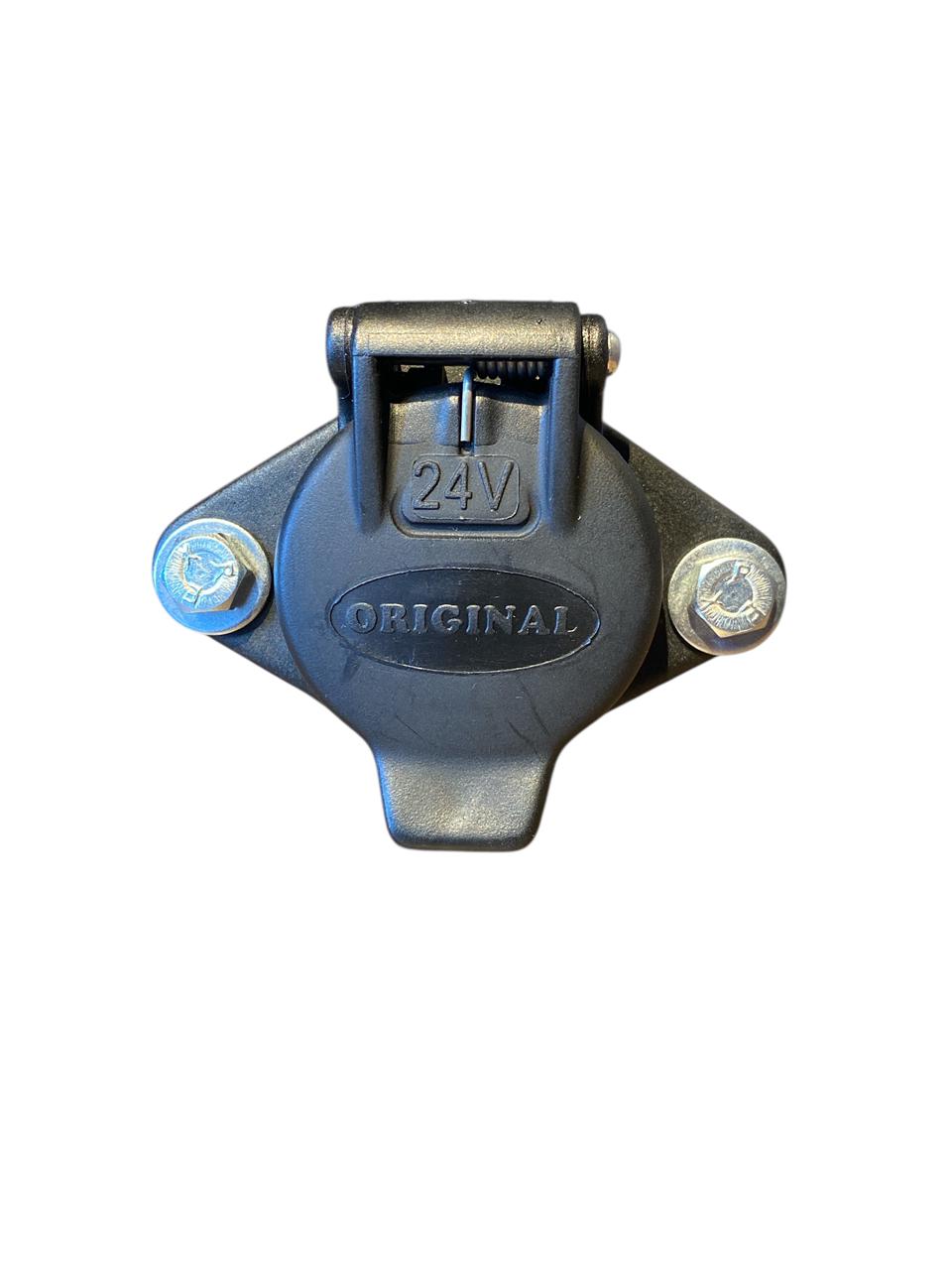 TOMADA ORIGINAL 7 PINUS FÊMEA